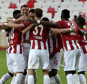 Çaykur Rizespor, Süper Lig'de yarın Sivasspor'u konuk edecek