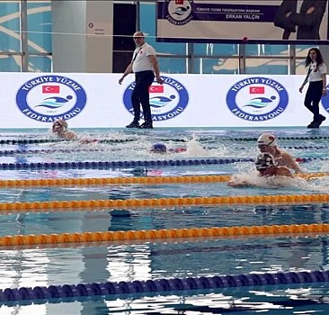 Genç milli yüzücüler, 2023'teki şampiyonalarda zirveyi hedefliyor