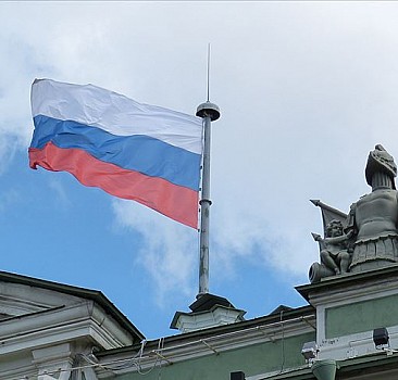 Rusya, benzin ihracatını yarından itibaren 6 ay süreyle yasakladı
