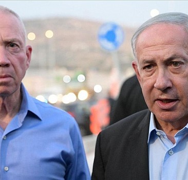 İsrail Başbakanı ile Savunma Bakanı arasında Gazze'de "Hamas'a alternatif yönetim" tartışması
