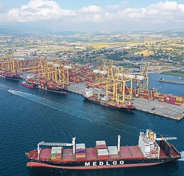 Asyaport 1 milyon 800 bin TEU konteyner hareketine ulaşmayı hedefliyor