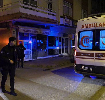 Adana'da kavgaya müdahale eden polis bıçakla yaralandı