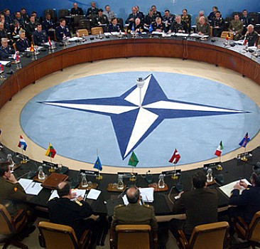 NYT'den Türkiye için NATO'ya kahpece çağrı