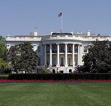 Beyaz Saray NYT ve Washington Post'un aboneliklerini sonlandırıyor