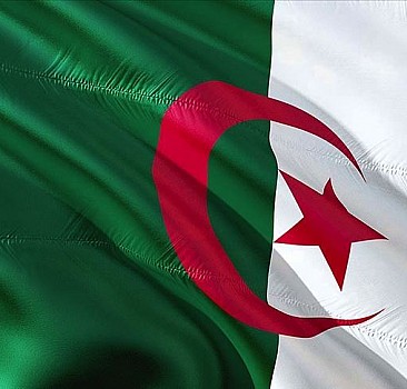 Cezayir, Kerkerat'taki askeri gerginliğin bir an önce durdurulması çağrısı yaptı