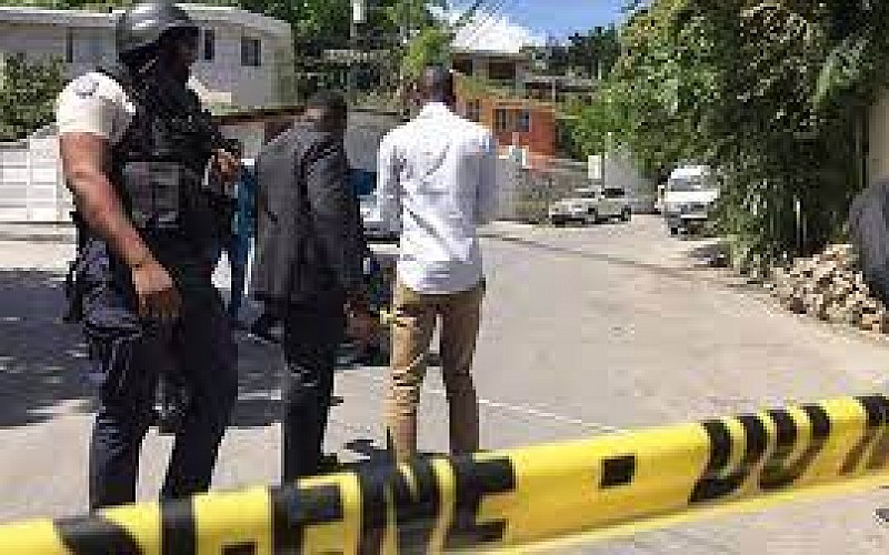 Haiti Devlet Başkanı Moise'ye suikast şüphelilerinden 15 Kolombiyalı ile 2 Amerikalı gözaltına alındı