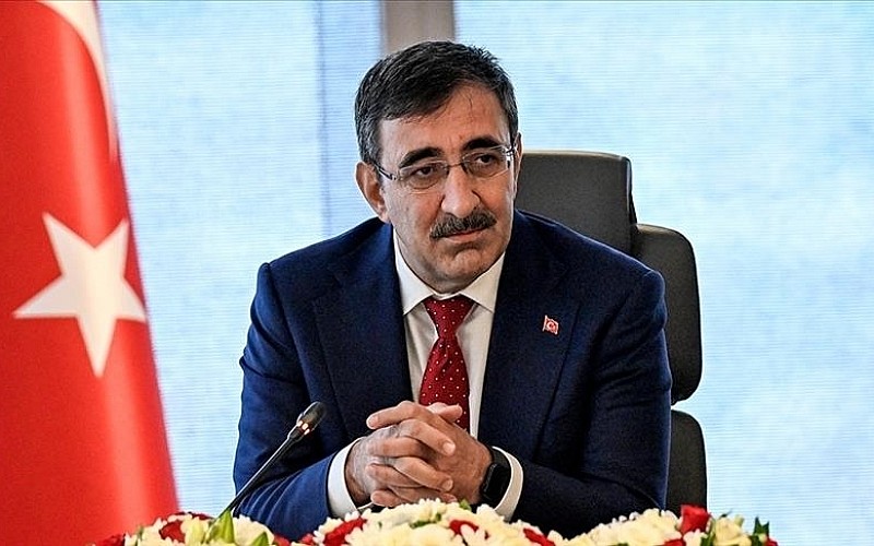 Cumhurbaşkanı Yardımcısı Cevdet Yılmaz, canlı yayında soruları yanıtladı