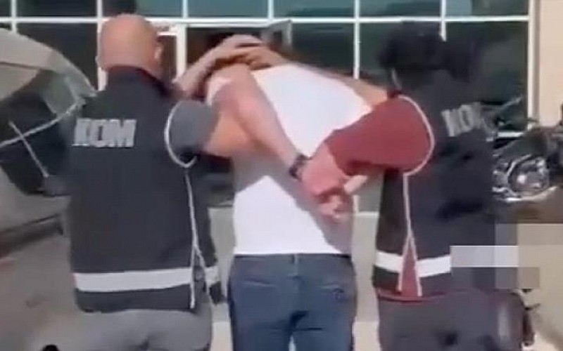 Kırmızı bültenle aranıyordu: Antalya'da kıskıvrak yakalandı