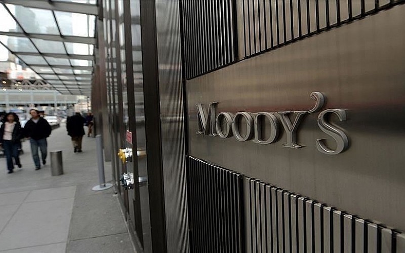 Moody's Türk bankacılık sektörünün kredi notu görünümünü yükseltti