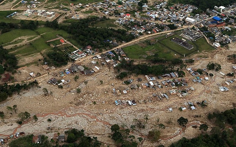 Kolombiya'da sel felaketi: Çok sayıda ölü var