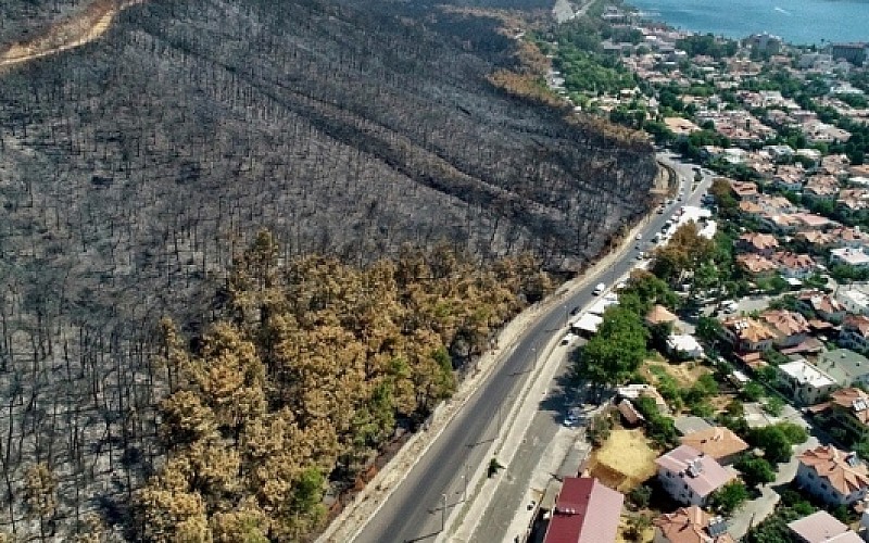 Marmaris'te yangından zarar gören alanlar havadan görüntülendi