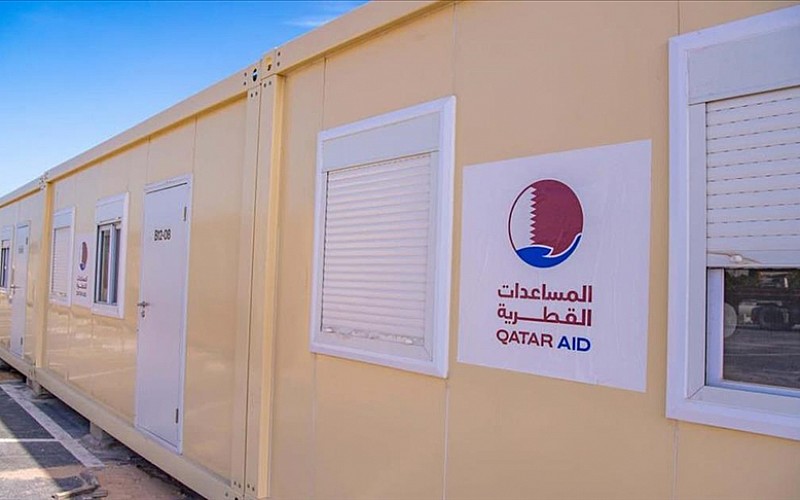 Katar'dan gelen konteynerler, Adıyamanlı depremzedeler için kuruluyor