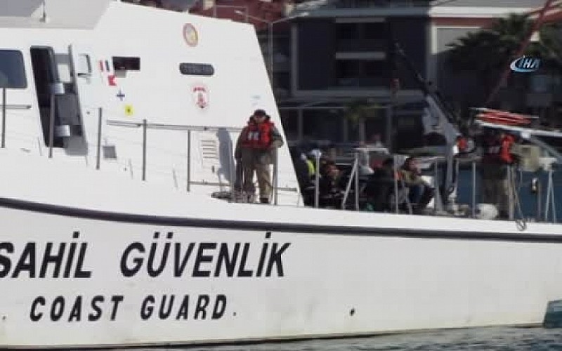 Çeşme açıklarında gemide 187 sığınmacı yakalandı