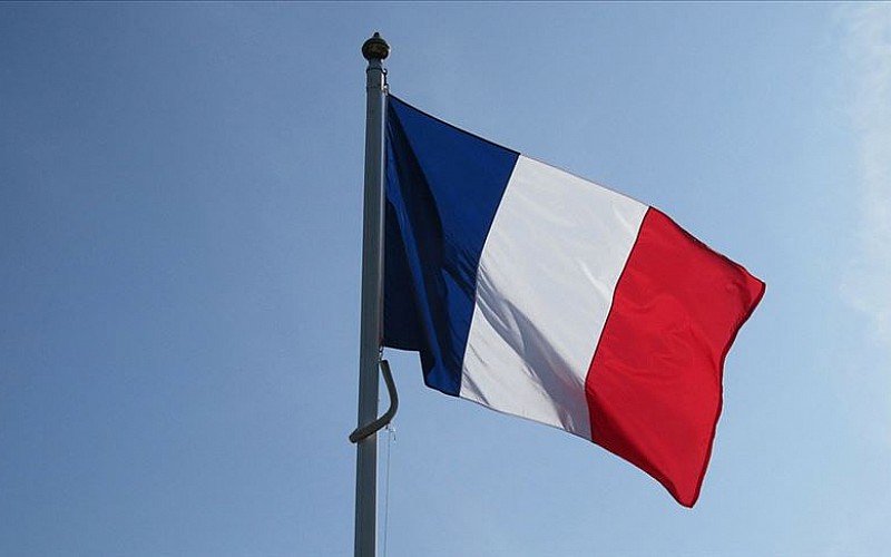 Fransa, Sudan'da Kızılhaç konvoyuna yapılan saldırıyı kınadı