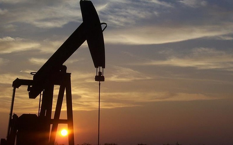 Brent petrolün varil fiyatı 80,50 dolar