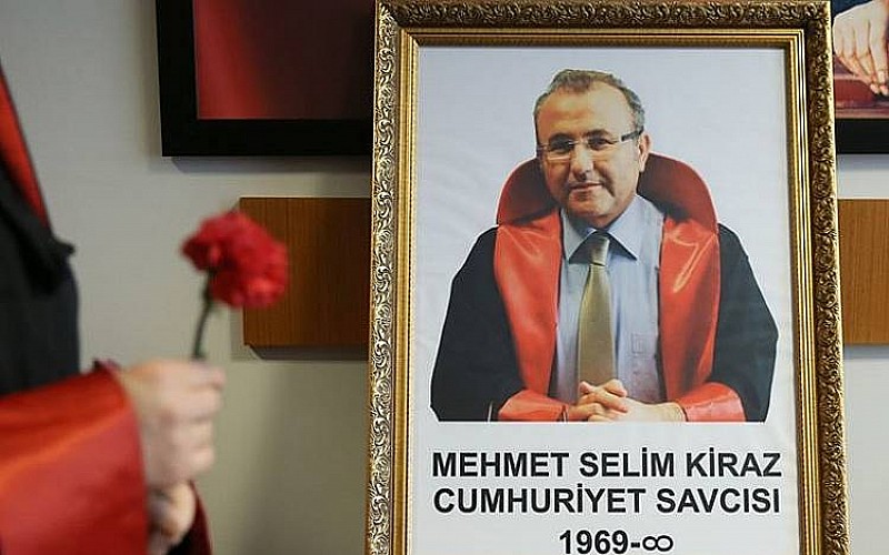 Şehit Savcı Mehmet Selim Kiraz yâd ediliyor