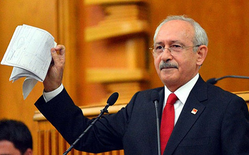 Bomba Kılıçdaroğlu'nun elinde patladı