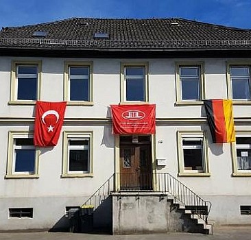 Almanya'da Mevlana Camii'ne ırkçı tehdit: Siz Türklerin hepsini öldüreceğiz