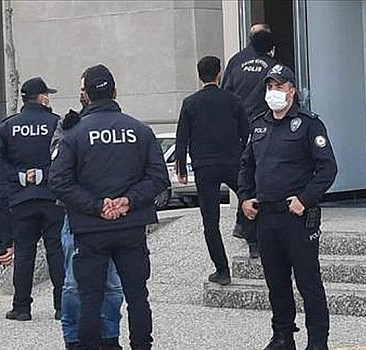 İzmir'de FETÖ'nün emniyet mahrem kadın yapılanması soruşturmasında 39 gözaltı kararı
