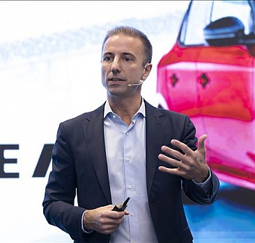 Opel CEO'su Florian Huettl, Türkiye pazarını değerlendirdi