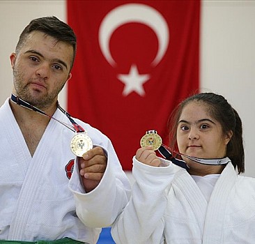 Özel Sporcular Down Judo Milli Takımı Konya'da kampa girdi