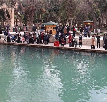 'Peygamberler şehri' Şanlıurfa'da turizm hareketliliği yaşanıyor