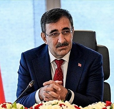 Cumhurbaşkanı Yardımcısı Yılmaz, Türkiye-Kazakistan İş Forumu'nda konuştu