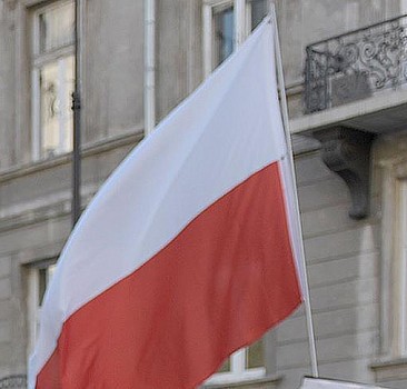 Katyn Katliamı"nın kurbanları Polonya'da anılıyor