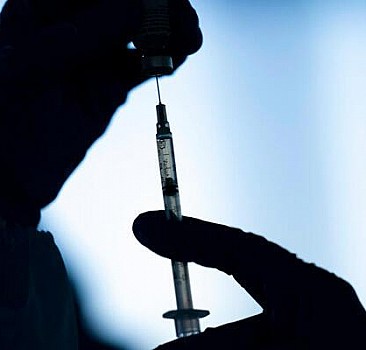 Avustralya'da Kovid-19 aşısının üçüncü dozunun yapılması onaylandı