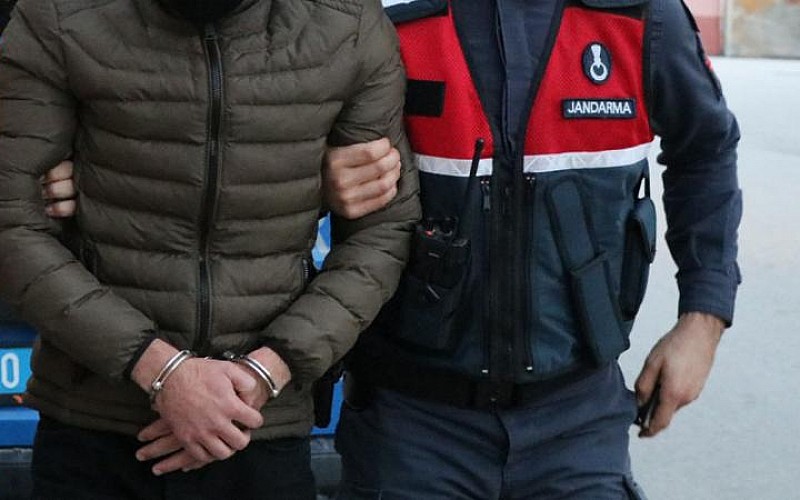 Erzincan'da kaçakçılık operasyonu: Çok sayıda gözaltı