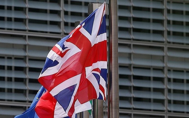 İngiltere ekonomisi 2023'ün son çeyreğinde yüzde 0,3 daraldı