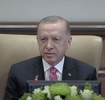 Erdoğan: Kapalı mekanlardaki maske kullanma zorunluluğu tümüyle kalktı