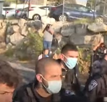 İsrail polisinden Filistinlilere sert müdahale