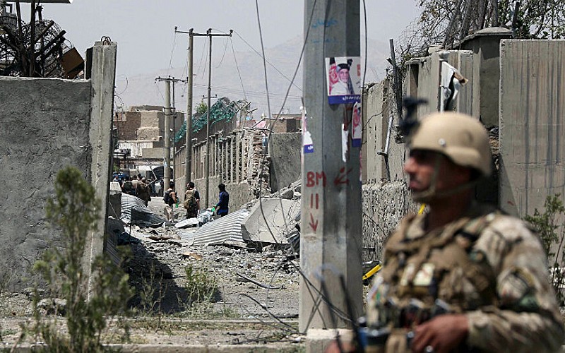 Afganistan'da camiye bombalı saldırı: 1 ölü