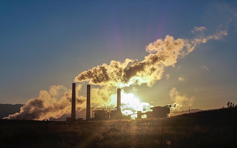 Küresel sıcaklık artışı yıllık 2 milyar ton emisyon azaltımıyla sınırlandırılabilir
