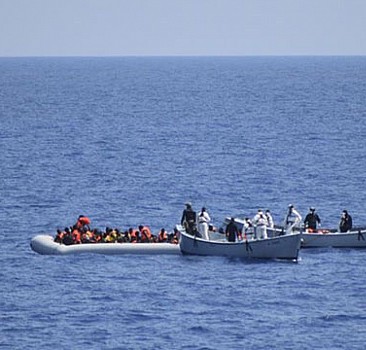 Fas açıklarında 117 düzensiz göçmen kurtarıldı