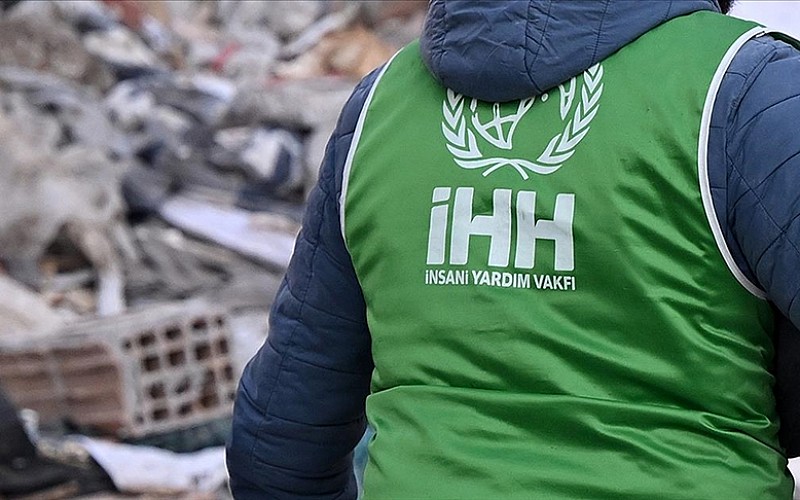 İHH Gazze'ye 8 tır daha yardım malzemesi gönderdi