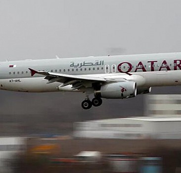 Katar'dan BAE'ye uçak seferleri yeniden başladı