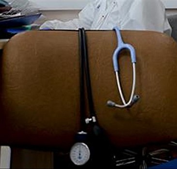 Şanlıurfa'da iki sağlık çalışanı darbedildi