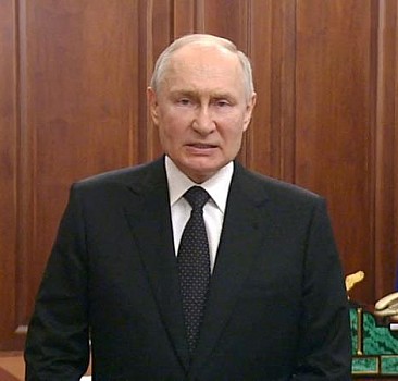 Putin: Vampir balosu sona erdi