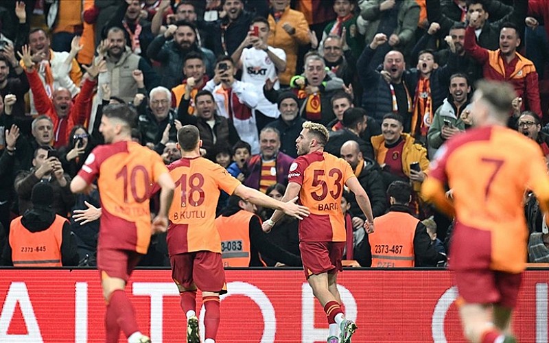 Galatasaray ara transferi dönemini rekorla geçirdi