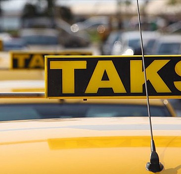 Beyoğlu'nda taksicilere yönelik denetimi yapıldı