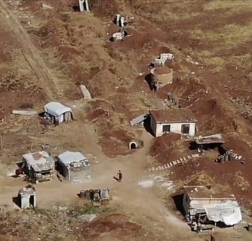 YPG/PKK, Tel Rıfat ve çevre köylerde tünel kazıp silah saklıyor