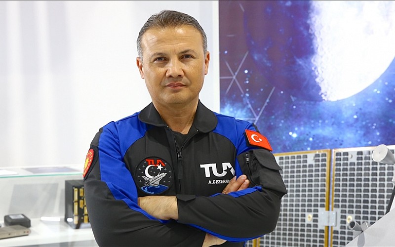 İlk Türk uzay yolcusu Gezeravcı: "Bu, sadece bir başlangıç"