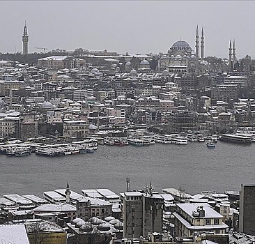 İstanbul'da hafif kar yağışı