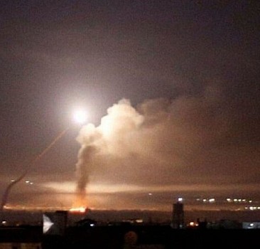İsrail'in Suriye'deki Palmira bölgesine hava saldırısı düzenlediği iddia edildi