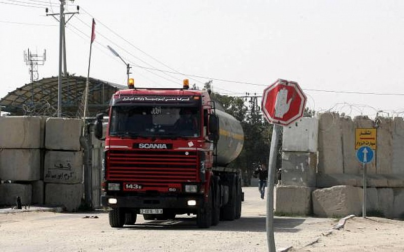 İsrail, Gazze'nin tek ticari sınır kapısını da kapattı