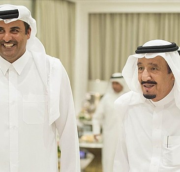 Katar Emiri, Körfez uzlaşısı sonrası ilk kez Suudi Arabistan Kralı'nı telefonla aradı