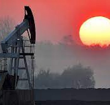 Brent petrolün varil fiyatı 73,89 dolar