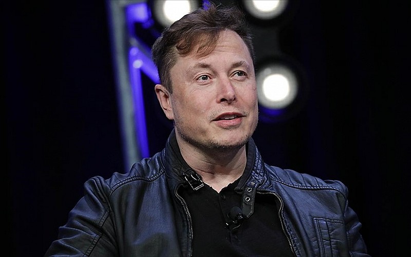 Elon Musk, yapay zeka şirketi xAI'ın ilk teknolojisini yarın piyasaya süreceğini duyurdu